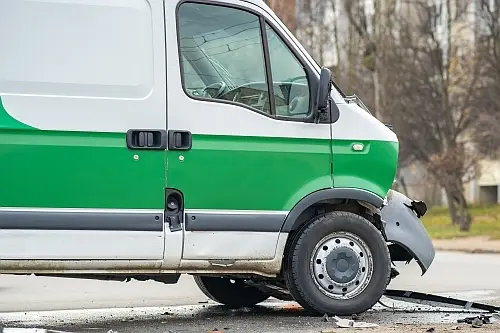 Commercial Vehicle Accidents in Jonesboro: What You Need to Know Large commercial vehicles can be the cause of catastrophic crashes